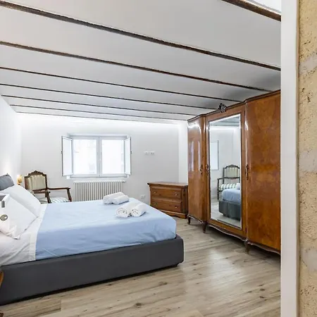 Apartment Modern And X6