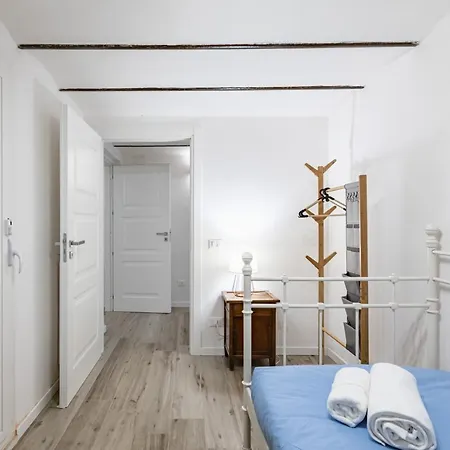 Apartment Modern And X6 *